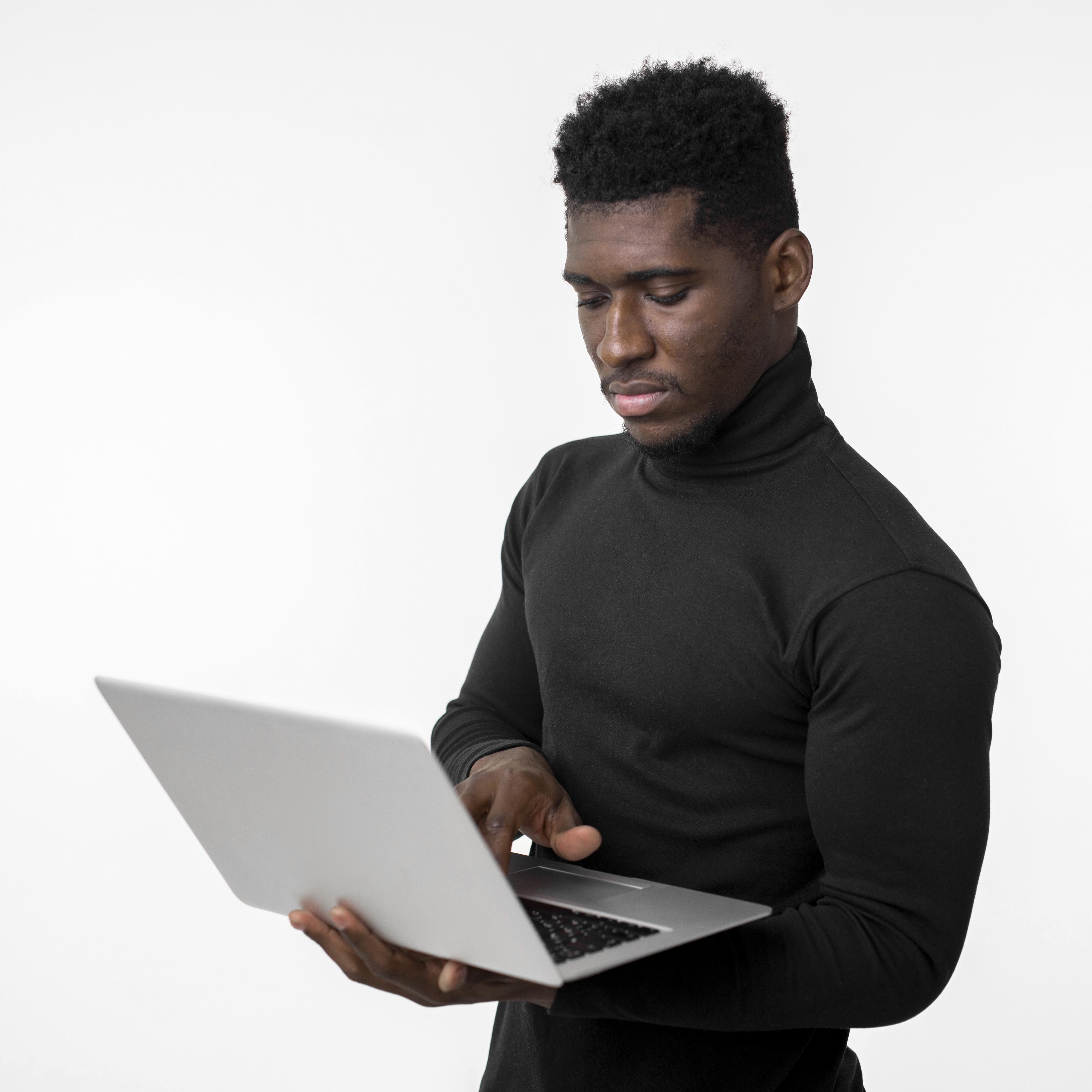 Professional Software Engineer - Karolih Solutions